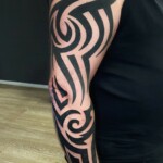 CNX Tattoo Ganzarm Unterarm Tattoo Realistic Tribal CNX Tattoo Berlin Prenzlauer Berg