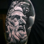 Griechische Skulptur Tattoo Realistic Arm von CNX Tattoo Berlin Prenzlauer Berg